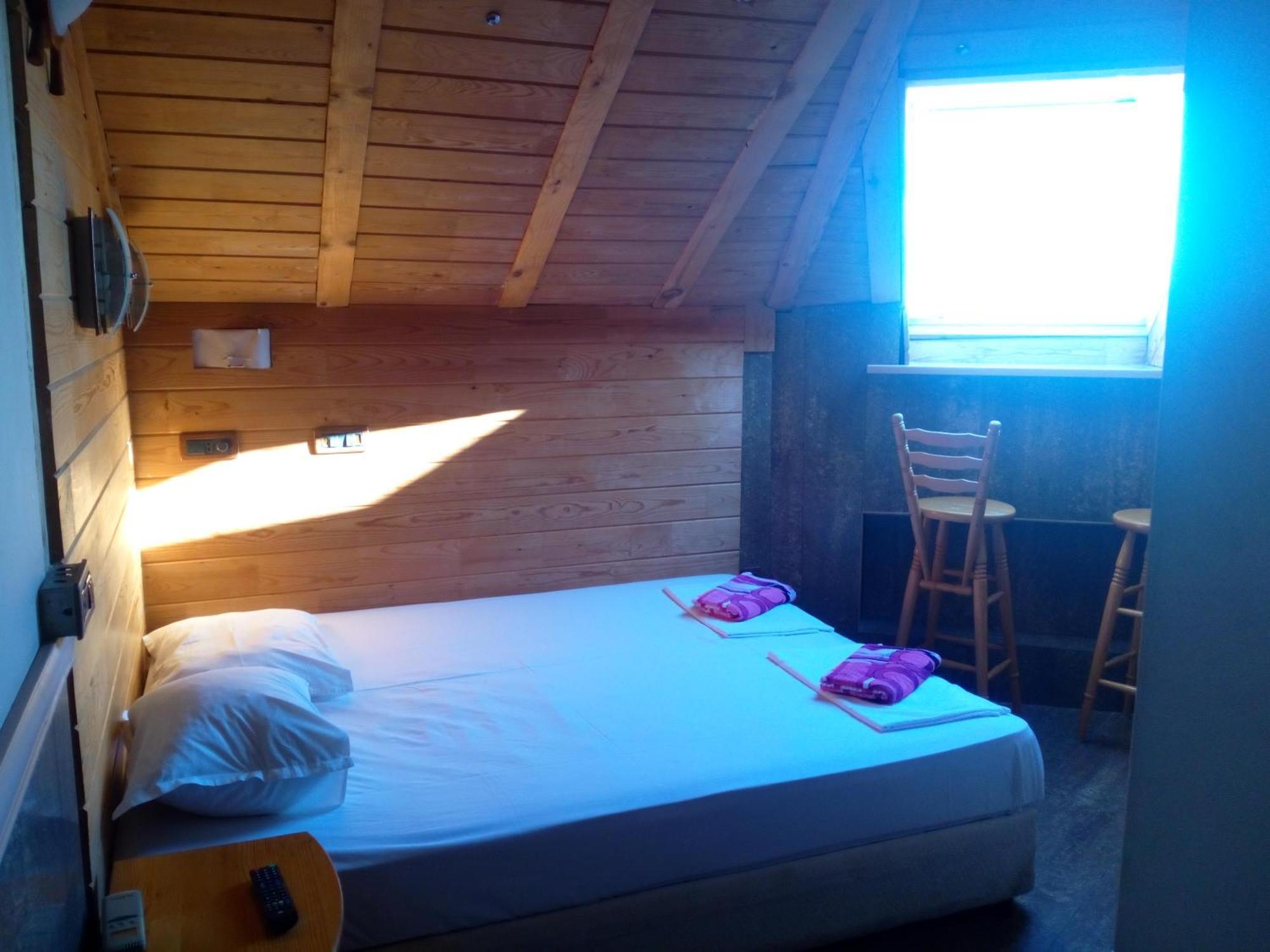Rony Hotel Nesebar Esterno foto